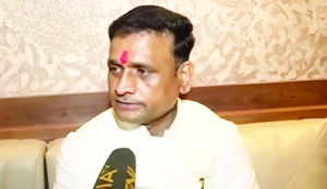 Datia bypoll: Congress leader Nayak meets BJP candidate Ashutosh Tiwari