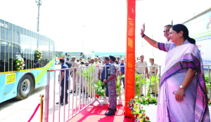 Delhi CM launches ATS, flags off 50 e-buses