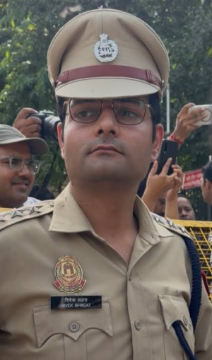 Delhi cop accused of harassing journalist gets current duty charge as Additional DCP