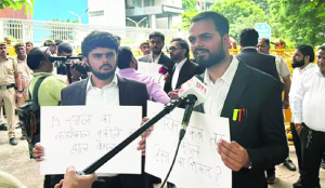 Delhi HC rejects plea for CBI probe into assault on lawyers during protest against BCI chief