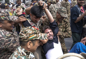 Delhi Police registers 20 FIRs over CJP protest; four arrested for alleged assault on protesters