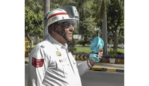 Delhi Traffic Police deploy ‘AC Helmets’ as heatwave pushes temperatures beyond 45°C