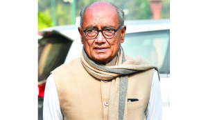 Digvijaya seeks FIR and arrest of Champat Rai