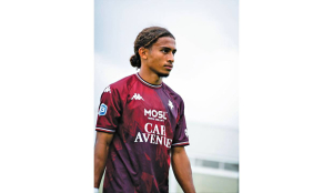 Dos Santos signs pro deal after surviving fatal bar fire in Switzerland