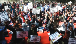 Driver strike disrupts ride-hailing APP services