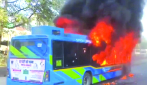 DTC bus gutted in fire on Mehrauli-Badarpur road