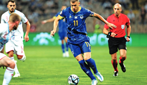 Dzeko’s familiar face stares down Italy’s defenders in WC playoff