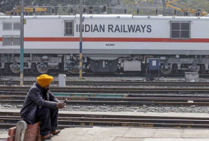 Eastern Railway cancels two Rajdhani Express trains from Kolkata over Delhi traffic congestion