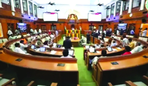 Eight AAP MLAs marshalled out of Assembly