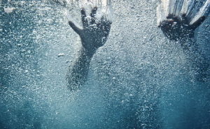 Eight Class 11-12 students drown at Maharashtra's Diveagar beach