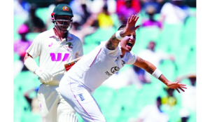 England drop Carse for second Test against Pakistan as late-night incident investigated
