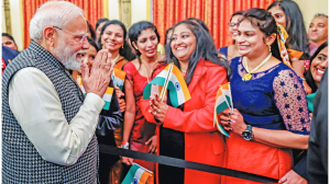 Enthusiasm marks welcome in Tel Aviv