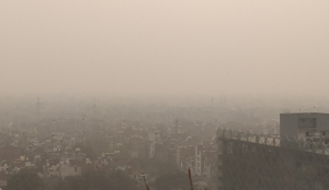Entry curb on non-city vehicles below BS-VI, 50% WFH, double parking charges: Delhi's pollution plan