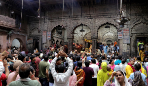 Every penny must reach temple : SC cracks down on Banke Bihari donations