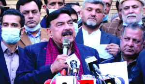 Ex-Pakistan minister praises Hafiz Saeed