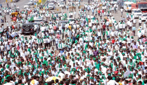 Farmers' protest hits Mumbai-Bengaluru highway traffic; Google Maps asked to mark stretch closed