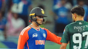 Finch calls for Abhishek not to be hurried into crucial game