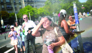 France records around 1,000 additional deaths amid heatwave
