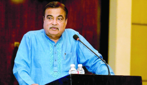 Gadkari reviews NH projects in Rajasthan, Himachal