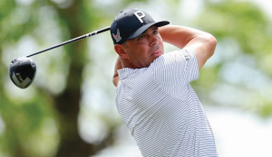 Gary surges to a 3-shot lead at Houston Open