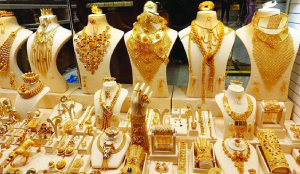 Gold futures drop to Rs 1,44,670 per 10 grams