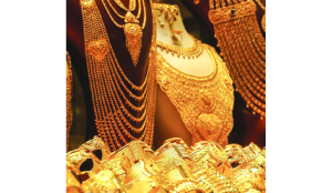 Gold plunges five-week low of Rs 1.54 lakh/10g