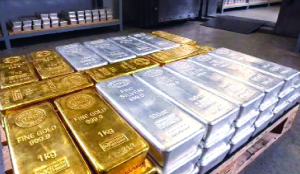 Gold rebounds `1,300 after 3-days; silver slides `2,000