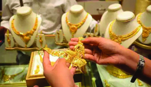 Gold rebounds Rs 700 to Rs 1.49 lakh per 10 gm in Delhi