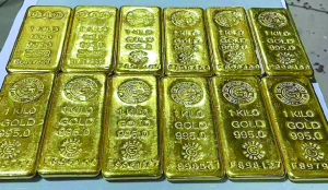 Gold worth Rs 3 crore seized at Mumbai airport, two held