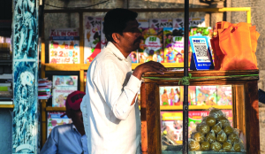 Government digs in on MDR for UPI
