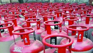 Govt crackdowns on illegal LPG refilling