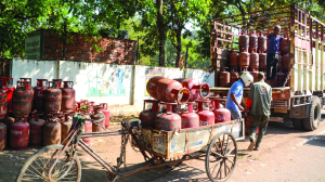 Govt orders PNG shift, tightens LPG access