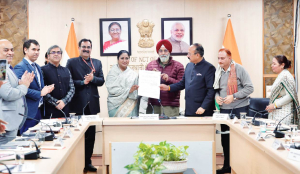 Govt releases Rs 500 crore for MCD to tackle sanitation, dust