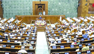 Govt to table key bills, Oppn targets Shah