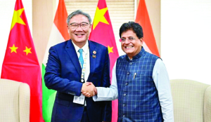Goyal meets Chinese commerce minister, discusses trade ties