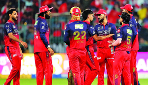 GT face rampant RCB at home