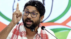 Gujarat: FIR against Congress MLA Jignesh Mevani, seven others over alleged police station ruckus