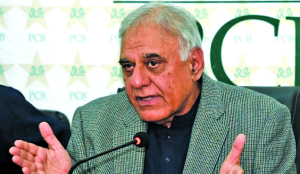 Haroon Rasheed blames admin for Pak’s decline