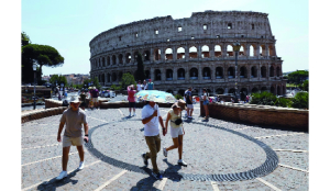 Heat wave puts all major Italian cities on red alert