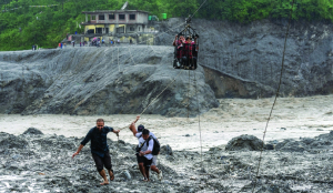 Himalayan disaster plan reviewed after Nepal floods