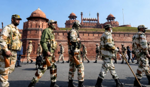 Hoax bomb threat to blow up Delhi's Red Fort triggers security alert