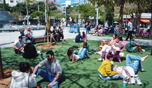 Holy sites reopen in Jerusalem