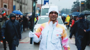 Honoured to carry Olympic flame: Bindra