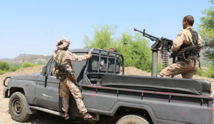 Houthi Forces Seize Key Yemen Town as Saudi-Backed Forces Launch Counteroffensive
