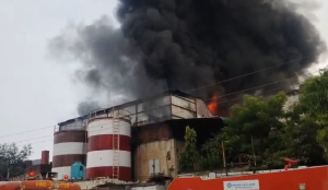Huge fire breaks out at Alwar oil packaging plant