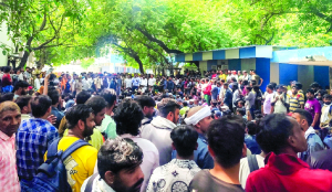 Hundreds of sanitation workers protest over Kalyanpuri killing, demand compensation