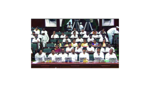 In a first, CM Vijay sits with ministers in TN Assembly
