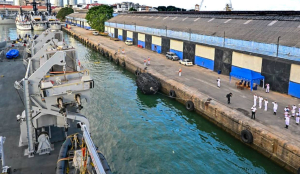INS Airavat Arrives in Colombo, Strengthens India–Sri Lanka Naval Cooperation