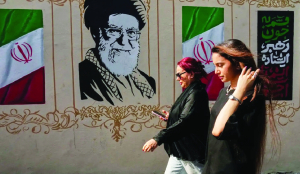 Iran warns of harsh response to expected US sanctions