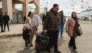 Iranians cross into Iraq for cheaper food, work after border reopens